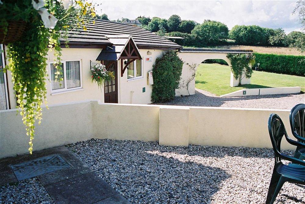 Crossways & Sea View Holiday Apartments Torquay Esterno foto